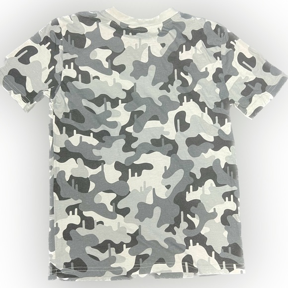 Fortnite Camo T-shirt - Picture 2 of 3